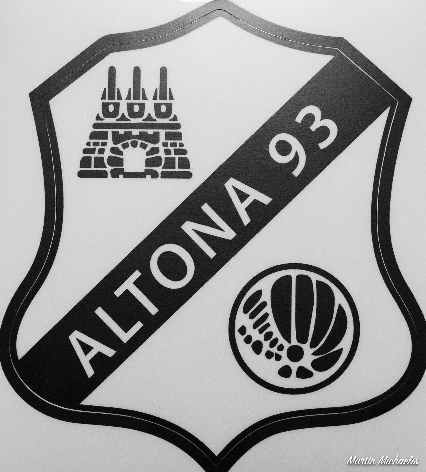 AUFKLEBER LOGO OUTLINE SCHWARZ/TRANSPARENT - shop.altona93.de